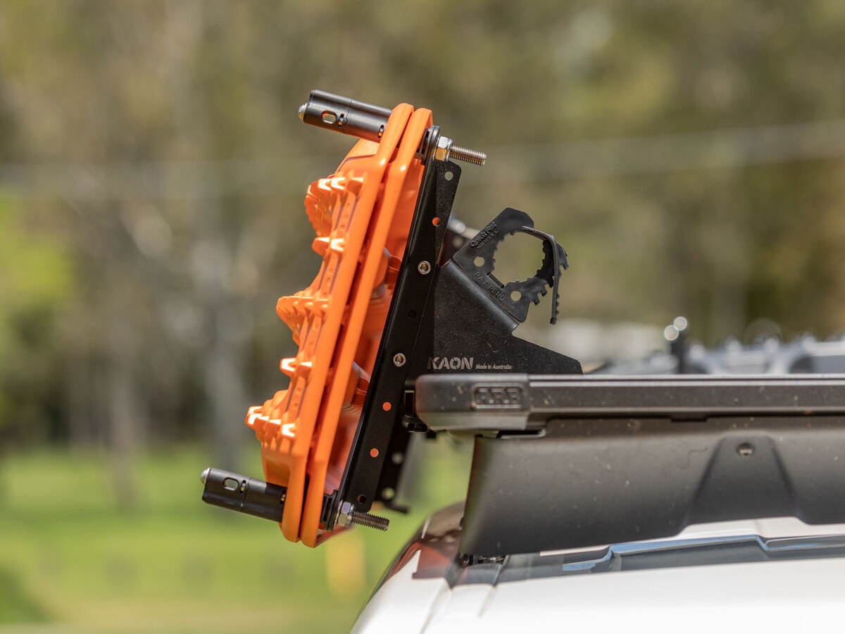 Side Angled Fixed Maxtrax & TRED Mount to suit ARB BASE Rack
