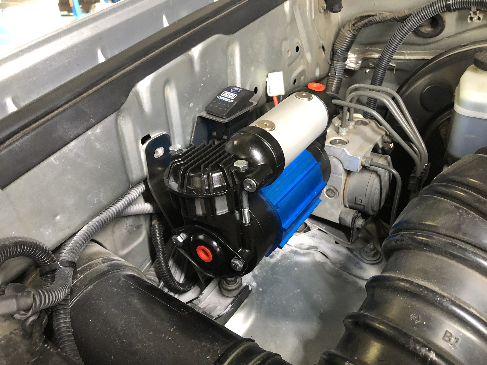 Air Compressor Mounting Bracket to suit Prado 120 V6 GXL ARB