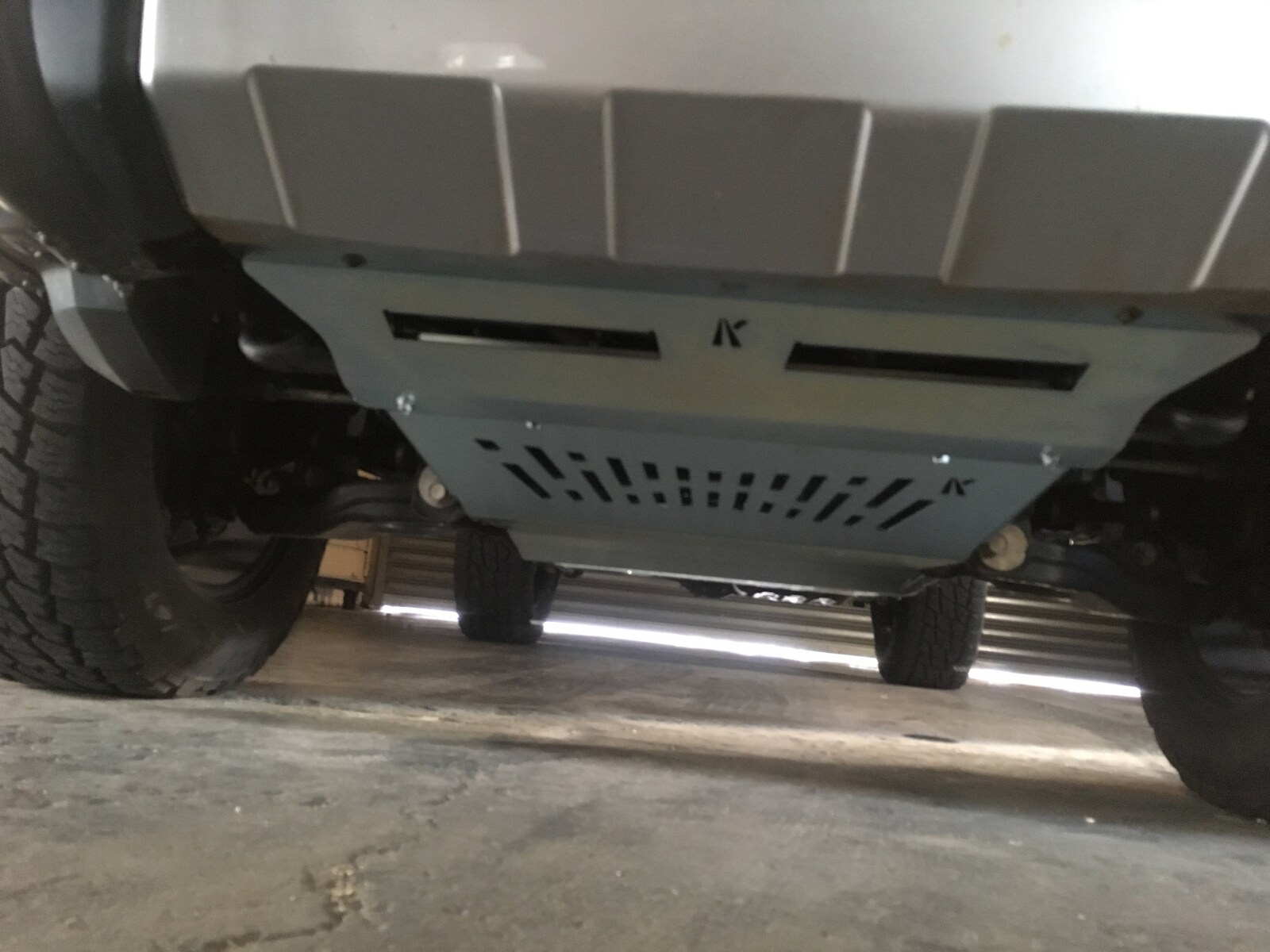 Splash Guard to suit Toyota FJ Cruiser - Standard OEM Bumper