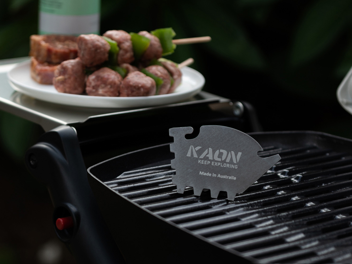BBQ Scraper 5 in 1 Tool to suit 3 Digit Model Weber* Qxxx 