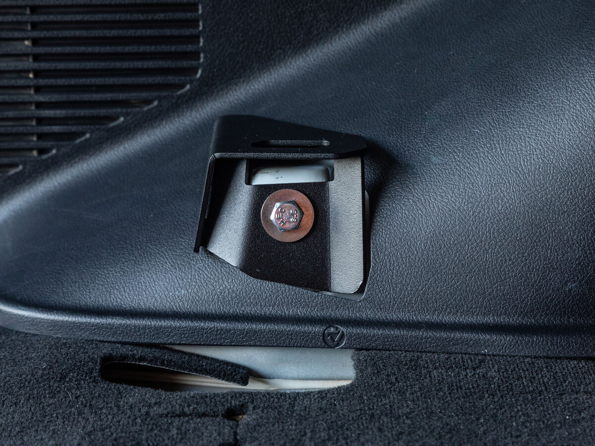 Rear Seat Delete Mounting Points to suit Toyota LandCruiser LC200