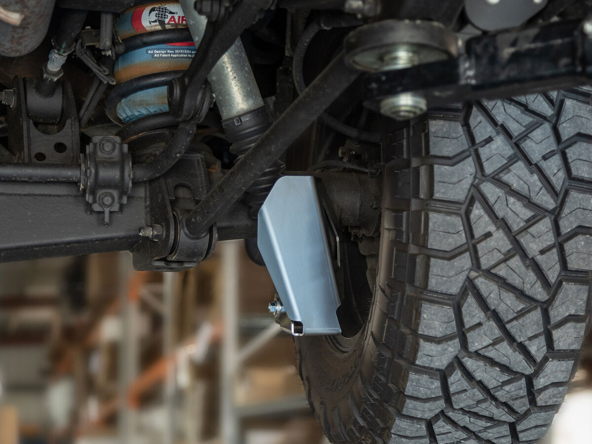 Rear Shock Guards to suit Toyota LandCruiser LC200 with JMACX GVM Upgrade