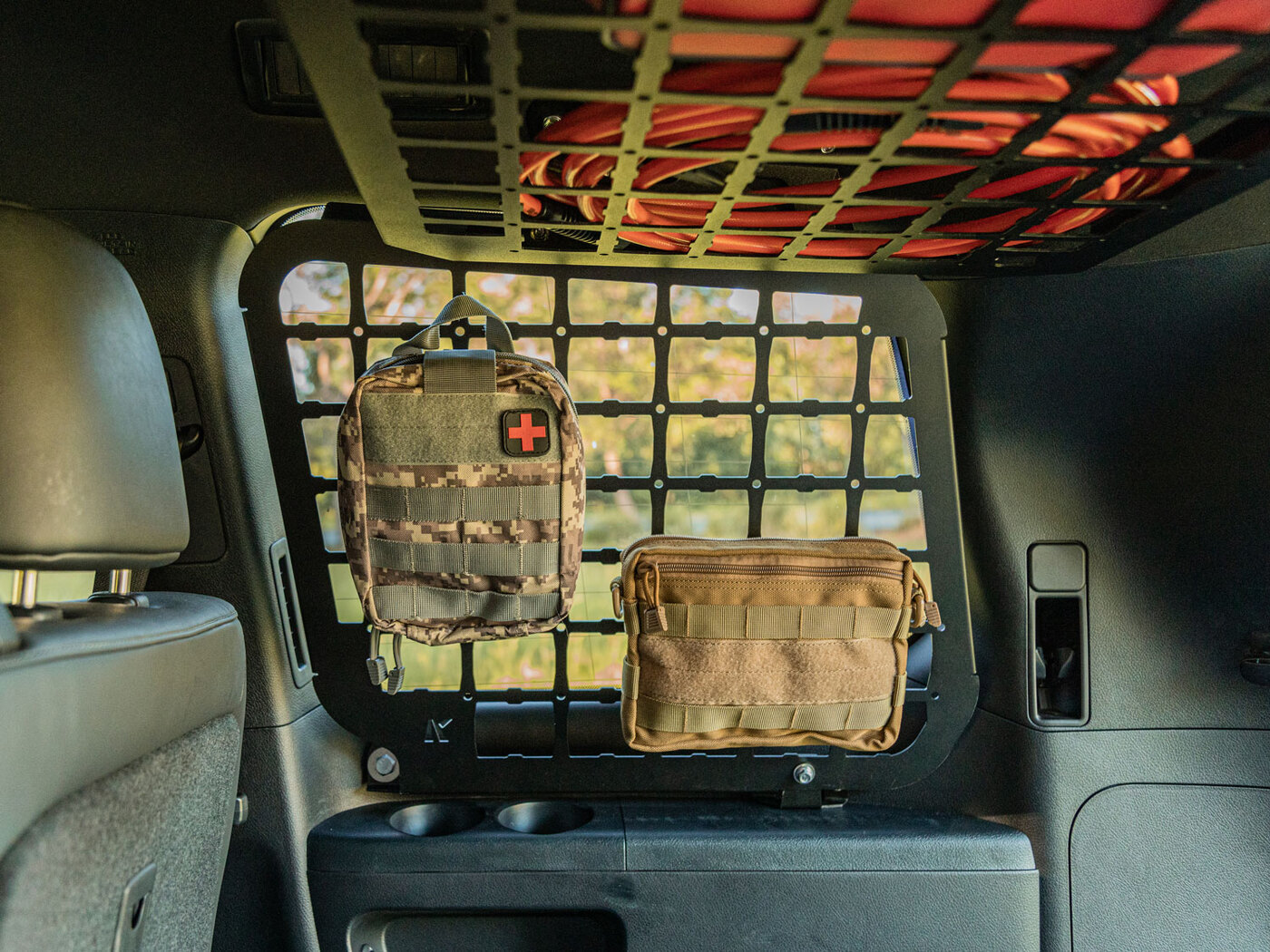 Large Side Molle Panel to suit Toyota LandCruiser LC200 [Type: To suit Standalone Shelves]
