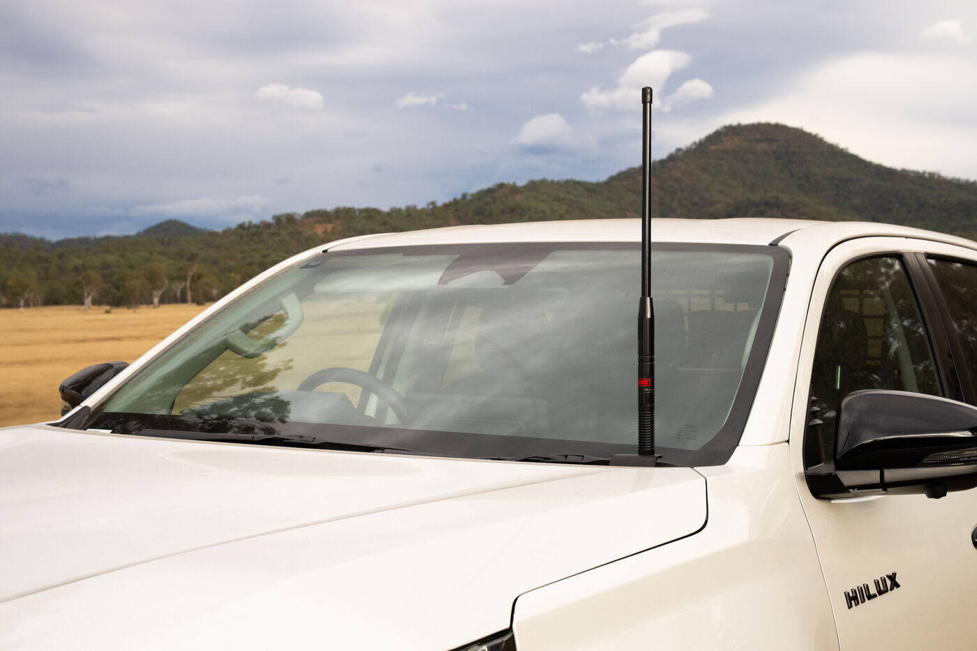 Bonnet Hinge Antenna Mount to suit Toyota HiLux N90