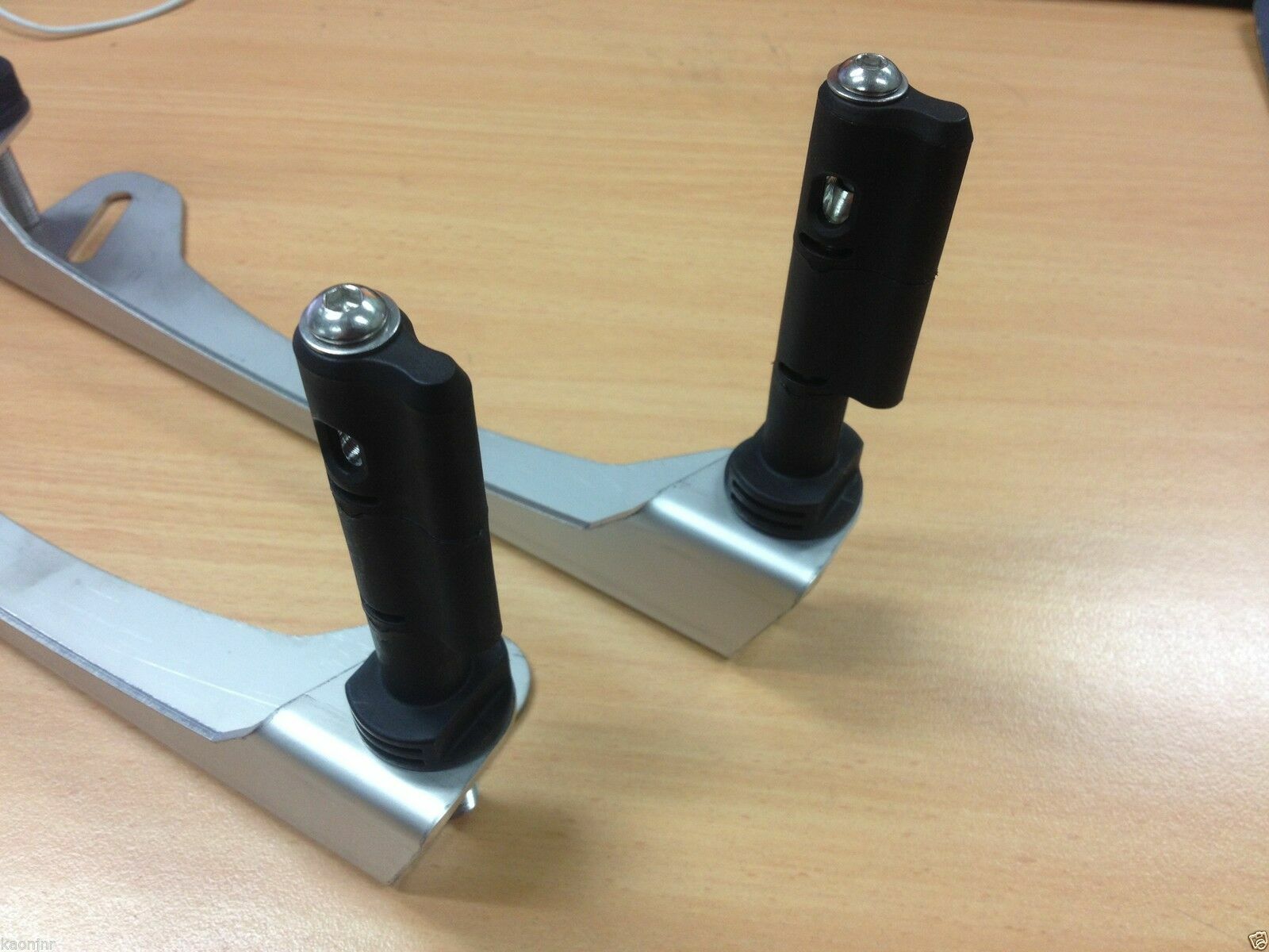 Tradesman Maxtrax Mounts to suit RhinoRack Pioneer Tradie Platform